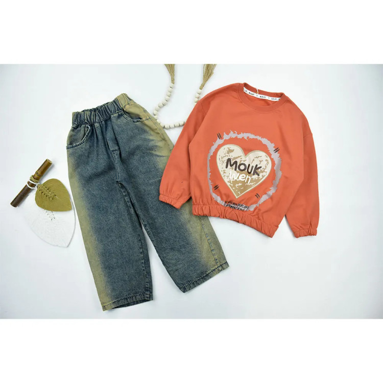 ست بلوز و شلوار دخترانه طرح دار با شلوار جین بگ