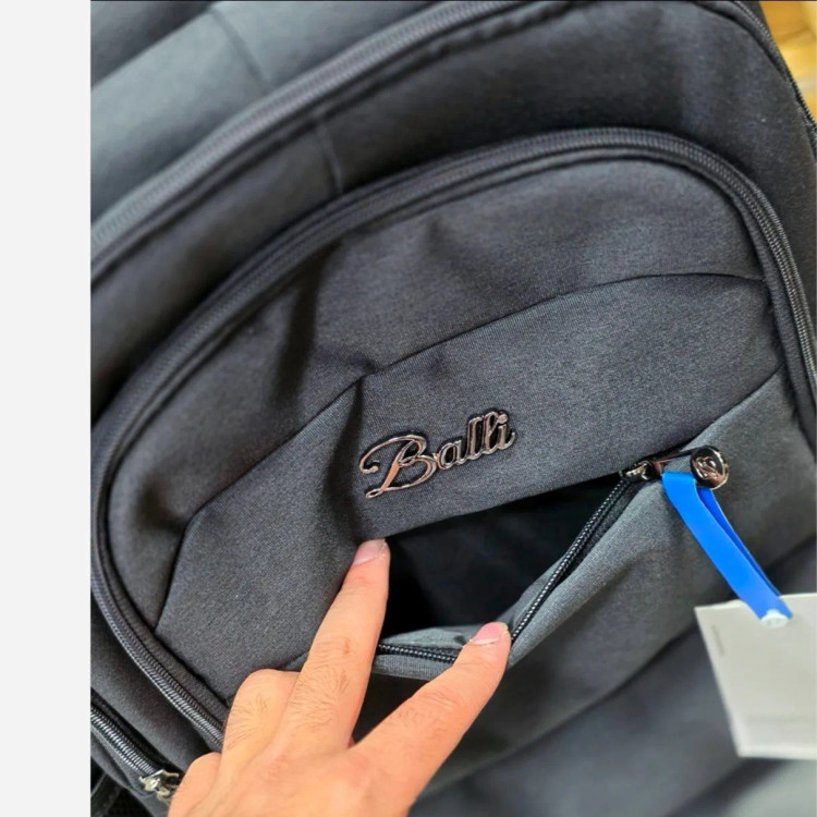 کوله پشتی ضدآب اسپرت مناسب دانشجویی و روزمره با پورت USB و جاکلپتپی